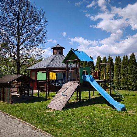 Apartaments Gory Niedzica Zamek Εξωτερικό φωτογραφία