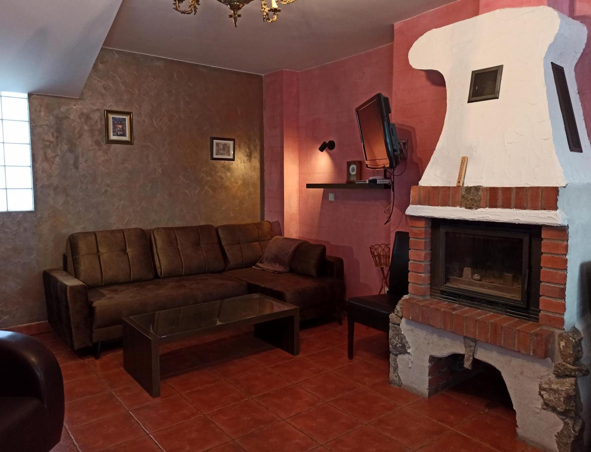 Apartaments Gory Niedzica Zamek Εξωτερικό φωτογραφία